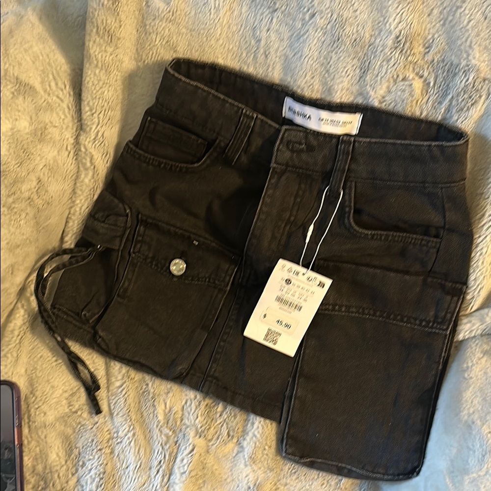 Bershka Black skirt